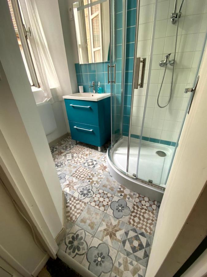 Gite Les Domaines Apartment Avallon Exterior foto